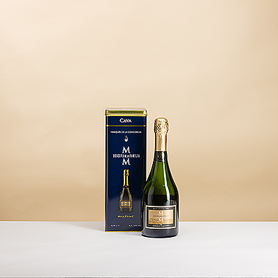 Marques de la Concordia 'MM' Reserva de la Familia Brut Nature Millesime is a beautiful Cava sparkling wine to send for festive occasions. This effervescent Cava is presented in a gift tin to make the gift extra special.