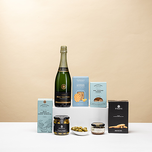 Pere Ventura Sparkling Cava with Snacks